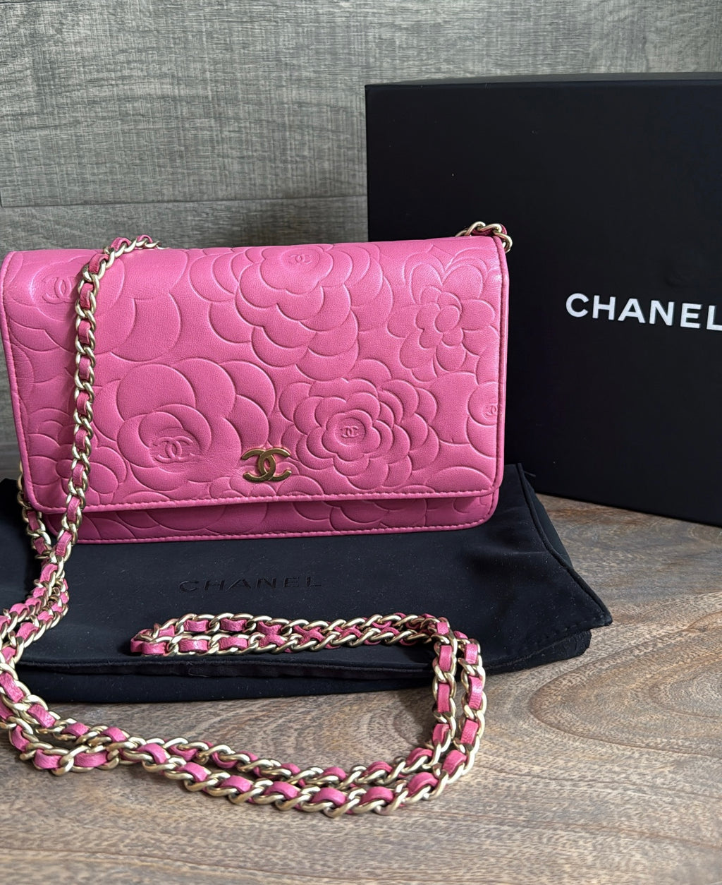 Chanel Camellia Wallet On Chain (WOC) Pink
