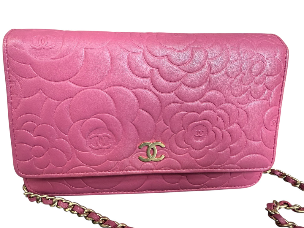 Chanel Camellia Wallet On Chain (WOC) Pink
