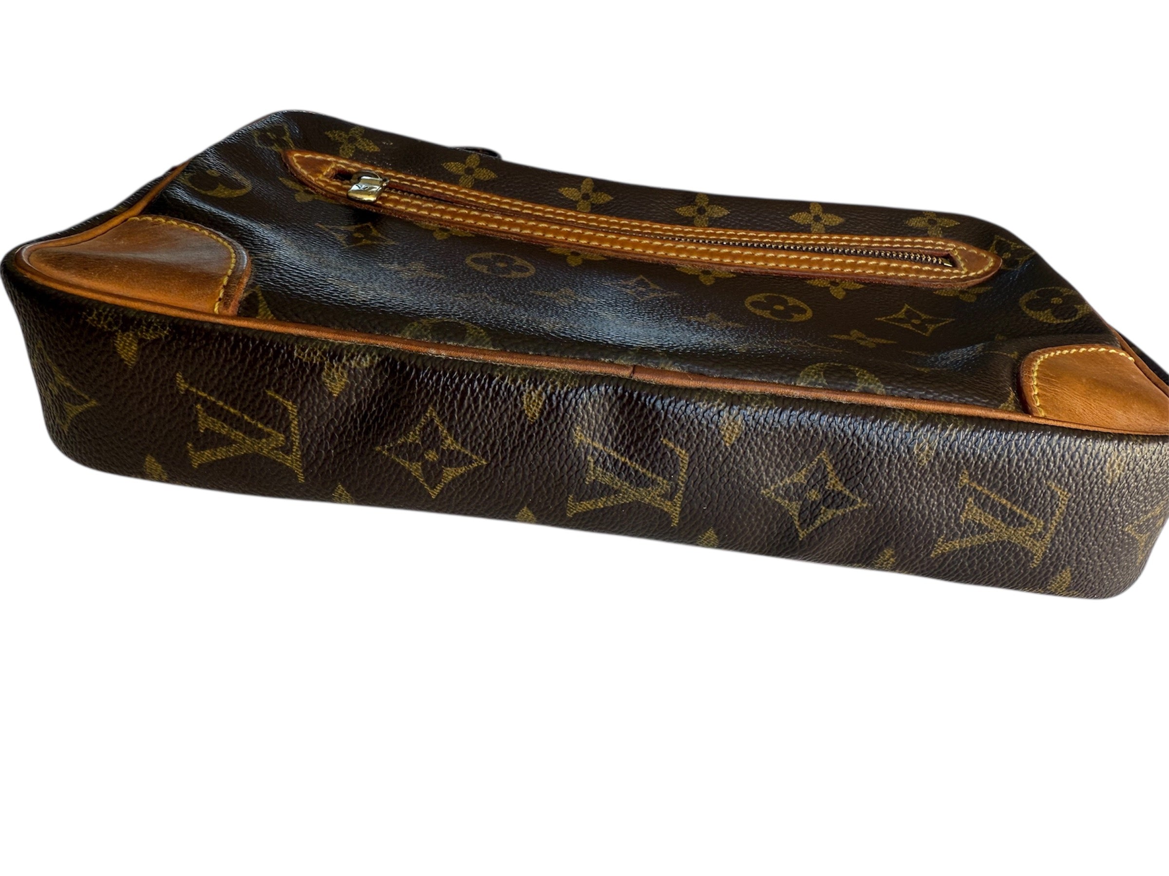 Louis Vuitton Monogram Marley Dragonne GM Clutch