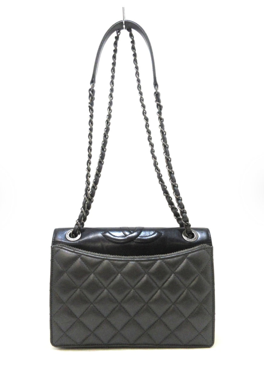 Chanel Matelasse Shoulder Bag Grey/Black Lambskin