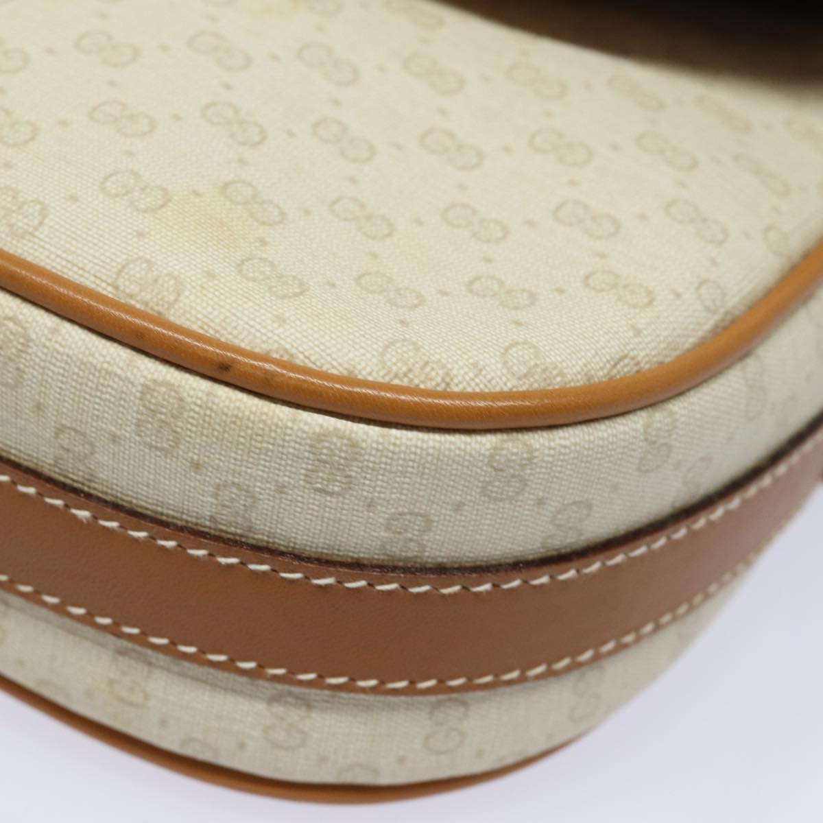 Gucci Micro GG Supreme Crossbody Bag