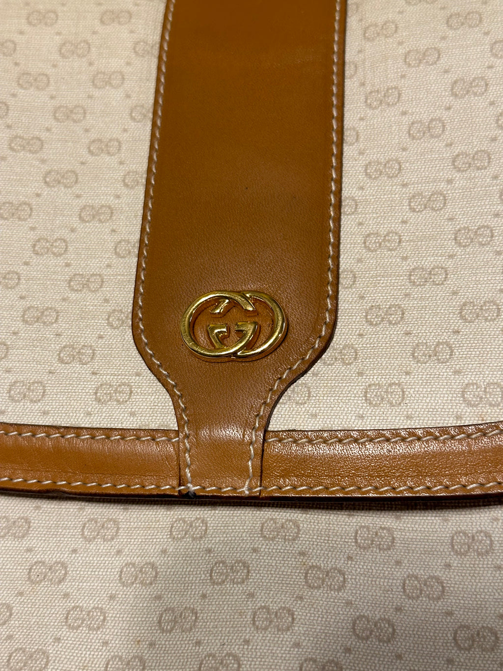 Gucci Micro GG Supreme Crossbody Bag