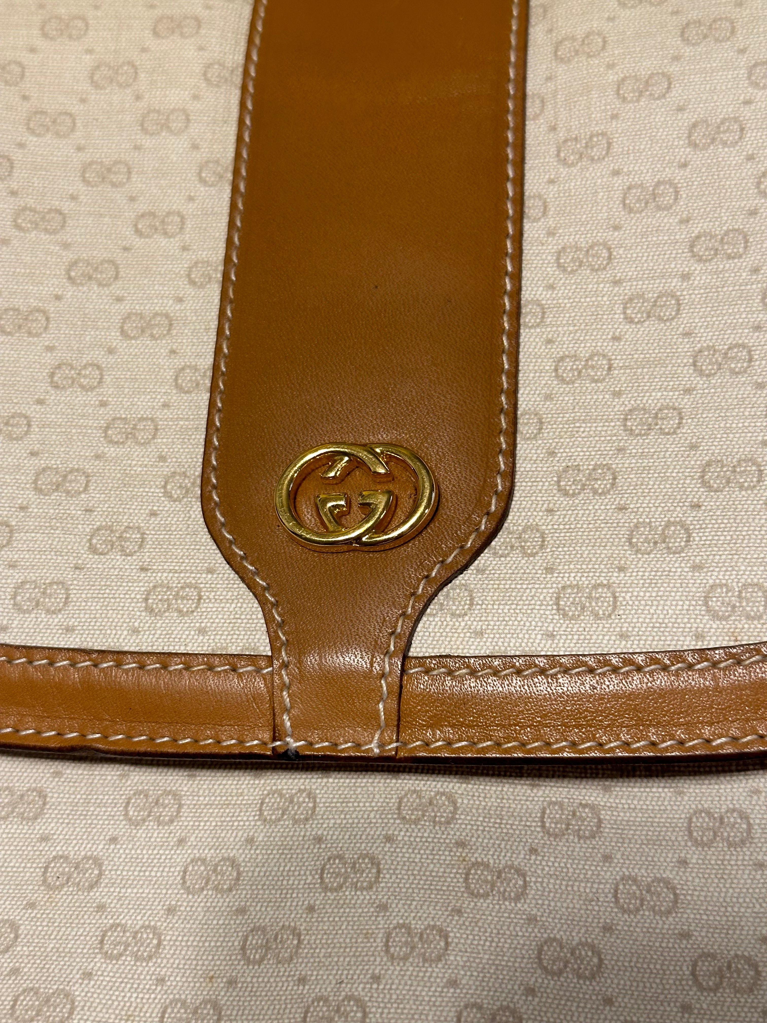 Gucci Micro GG Supreme Crossbody Bag