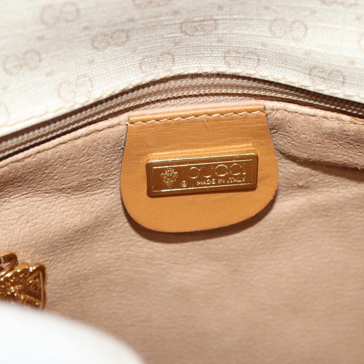 Gucci GG Supreme Crossbody Bag