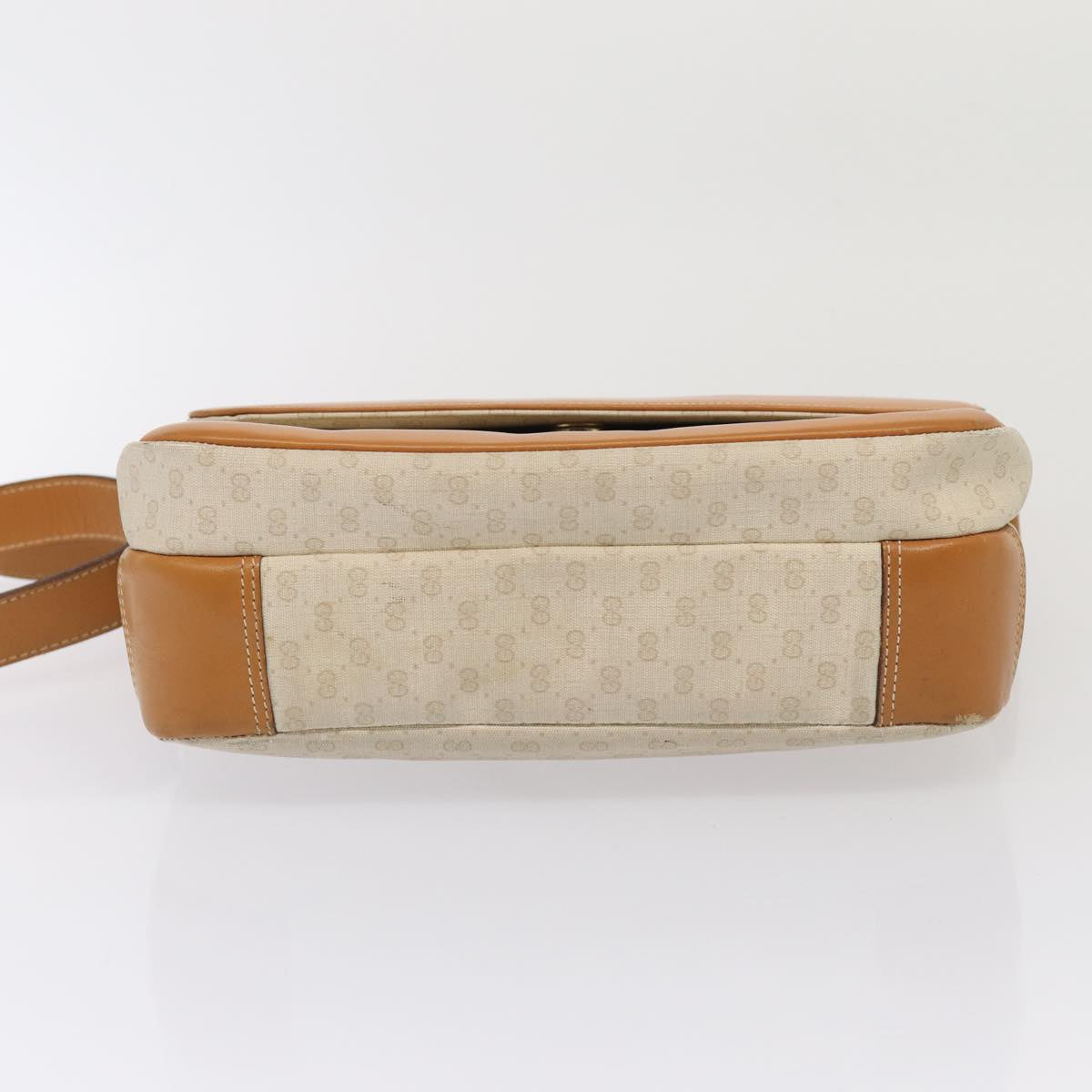 Gucci GG Supreme Crossbody Bag