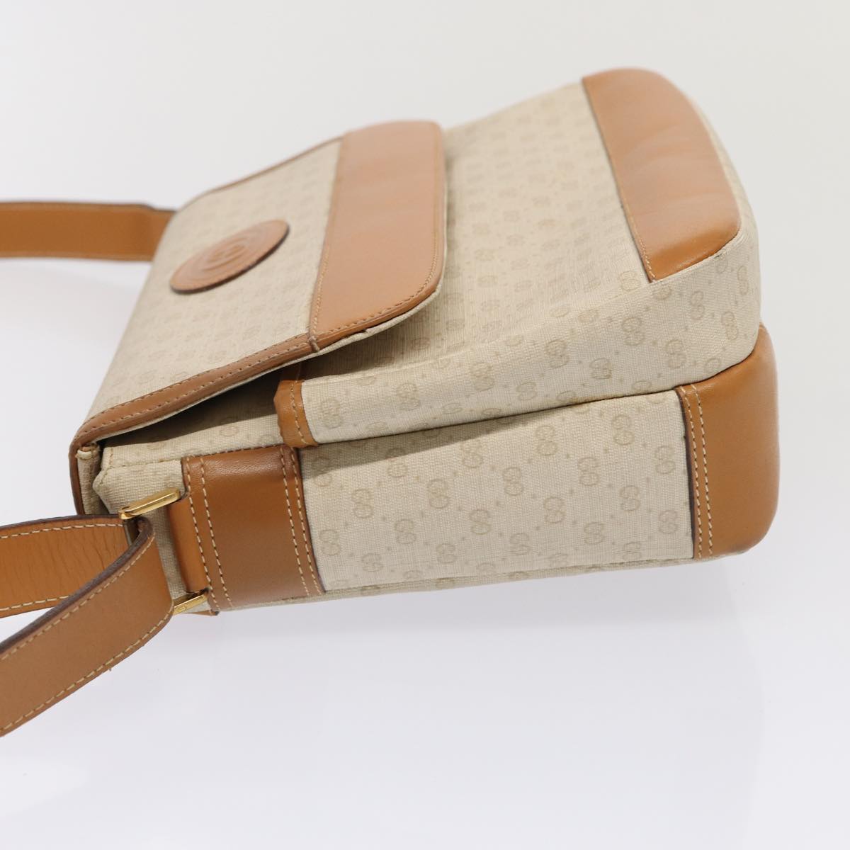 Gucci GG Supreme Crossbody Bag