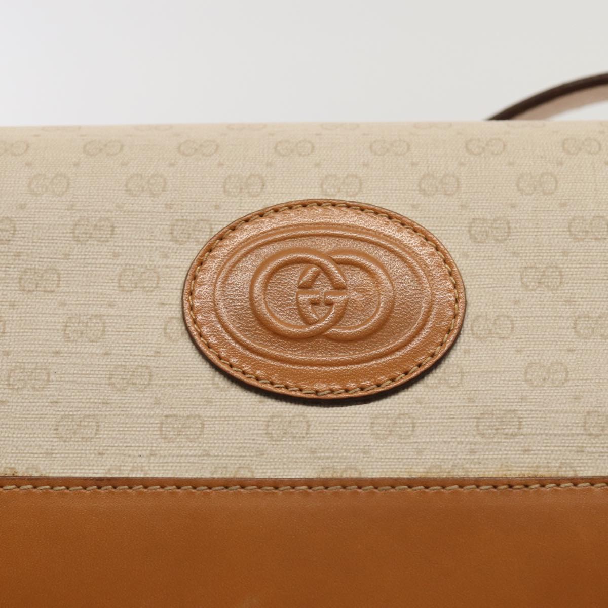 Gucci GG Supreme Crossbody Bag