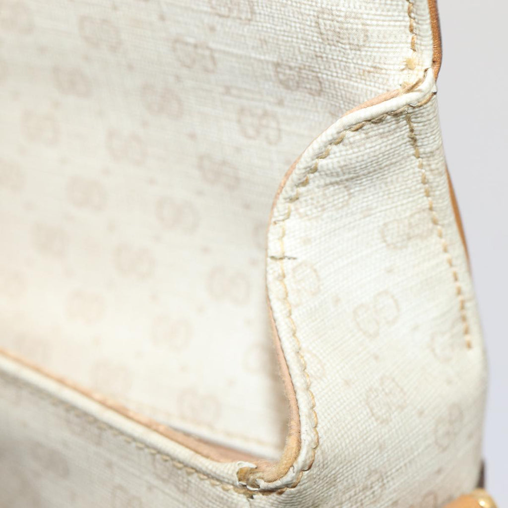 Gucci GG Supreme Crossbody Bag