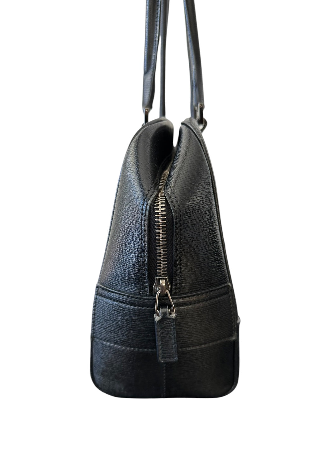 Gucci Front Angle Zipper Black Leather Shoulder Bag