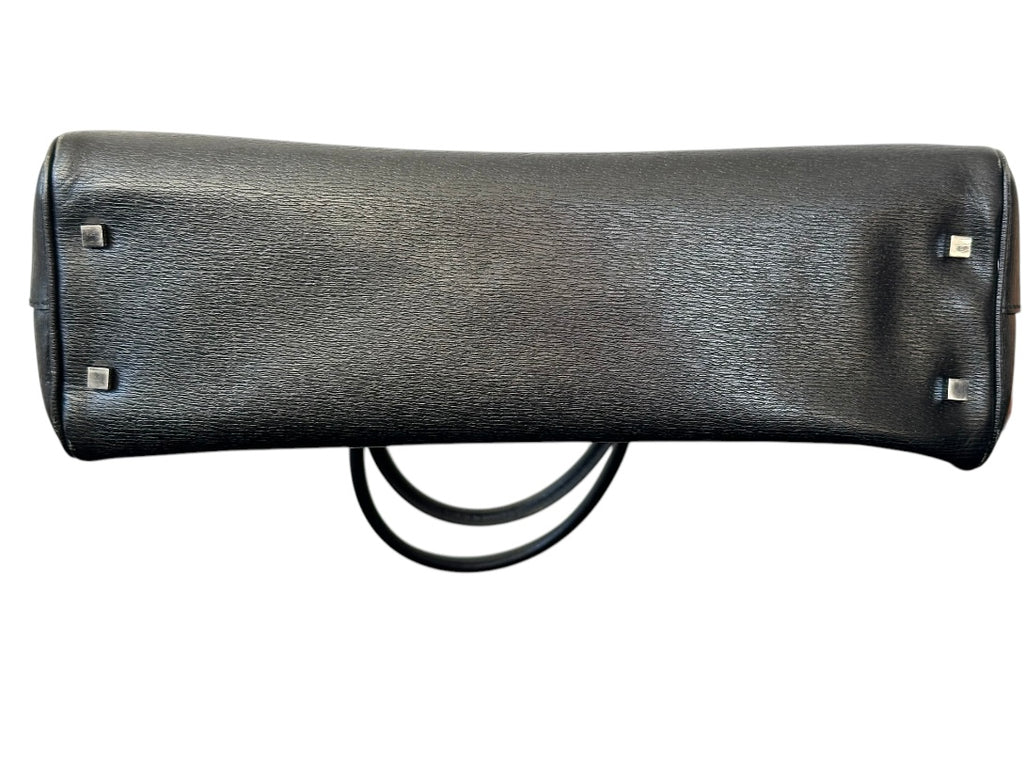 Gucci Front Angle Zipper Black Leather Shoulder Bag