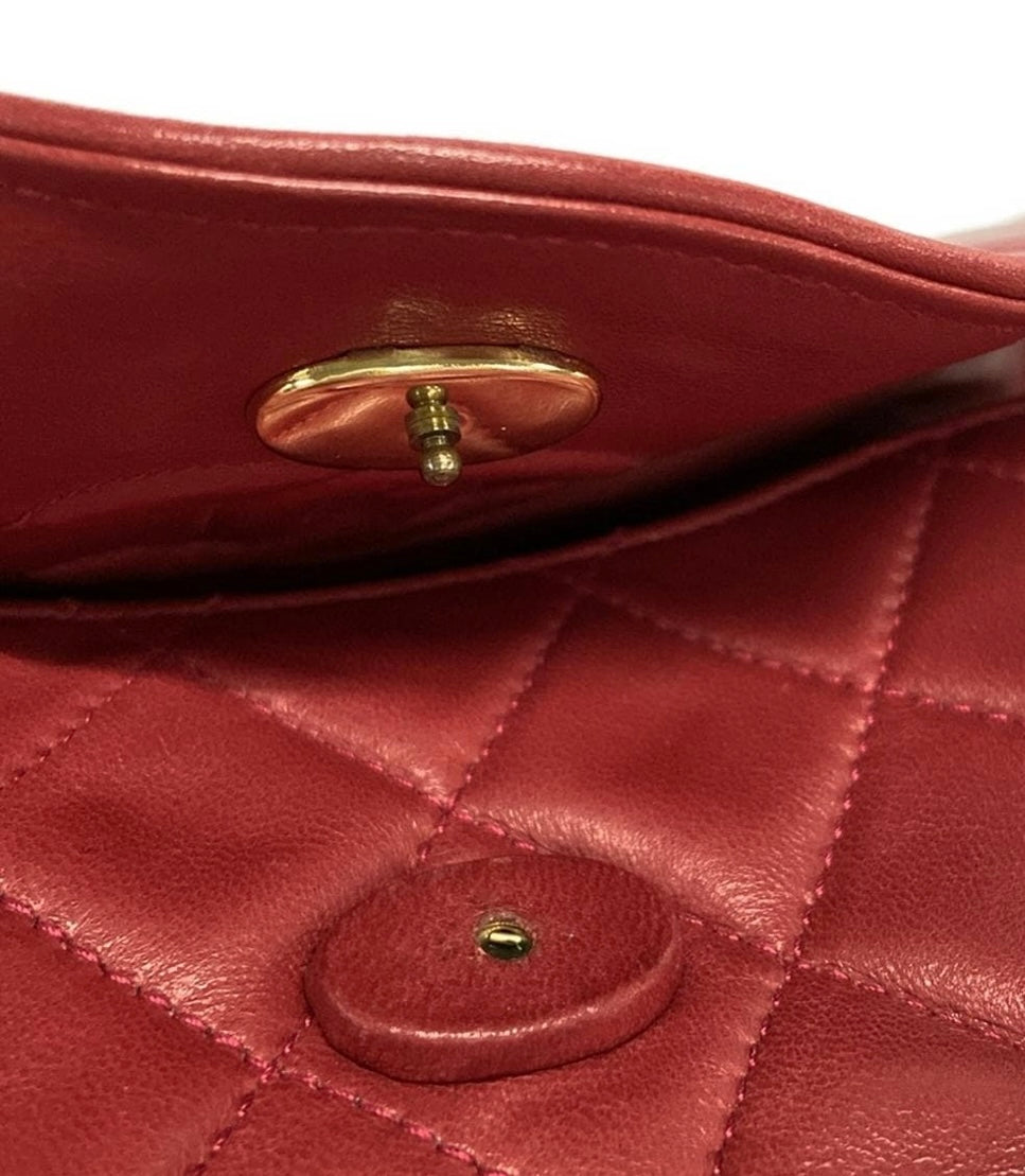 Chanel Vintage Matelasse Shoulder Bag Lambskin Leather Red