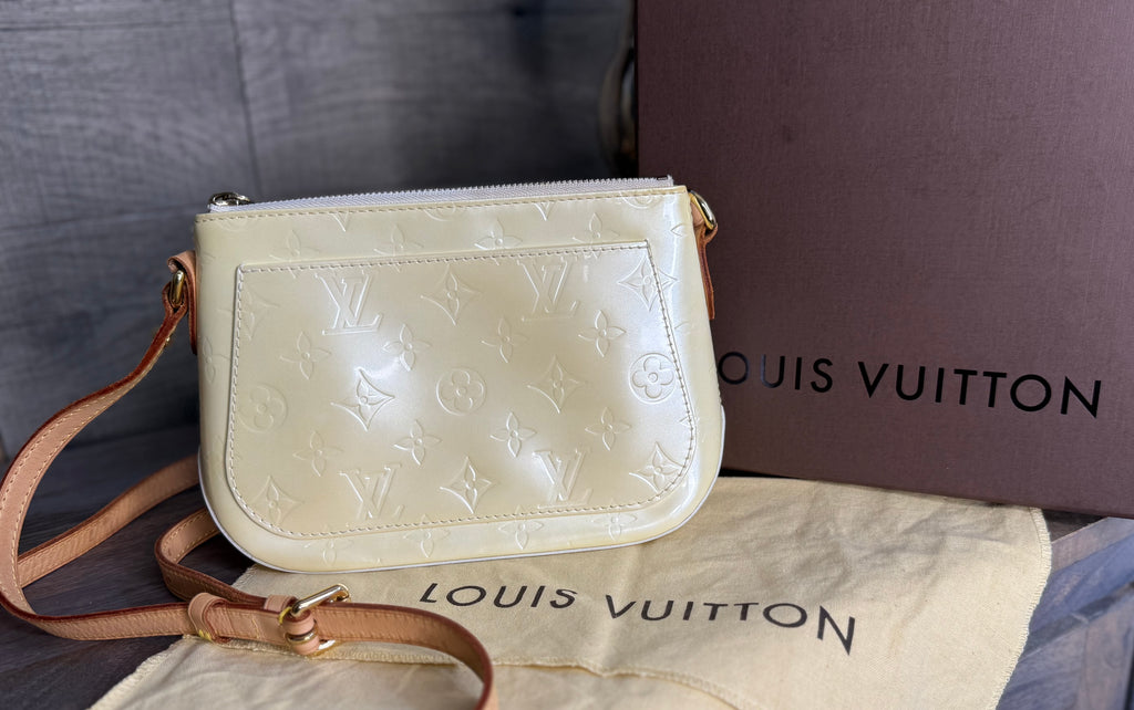 Louis Vuitton Monogram Vernis Leather Minna Street Bag