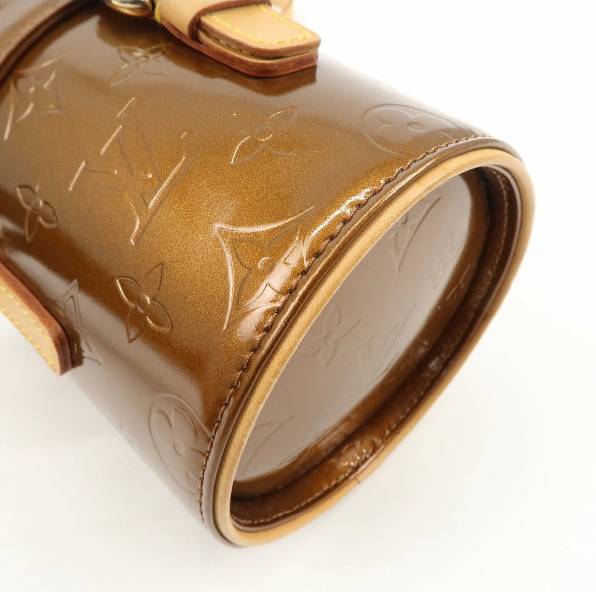 Louis Vuitton Monogram Vernis Leather Astor Place Bag