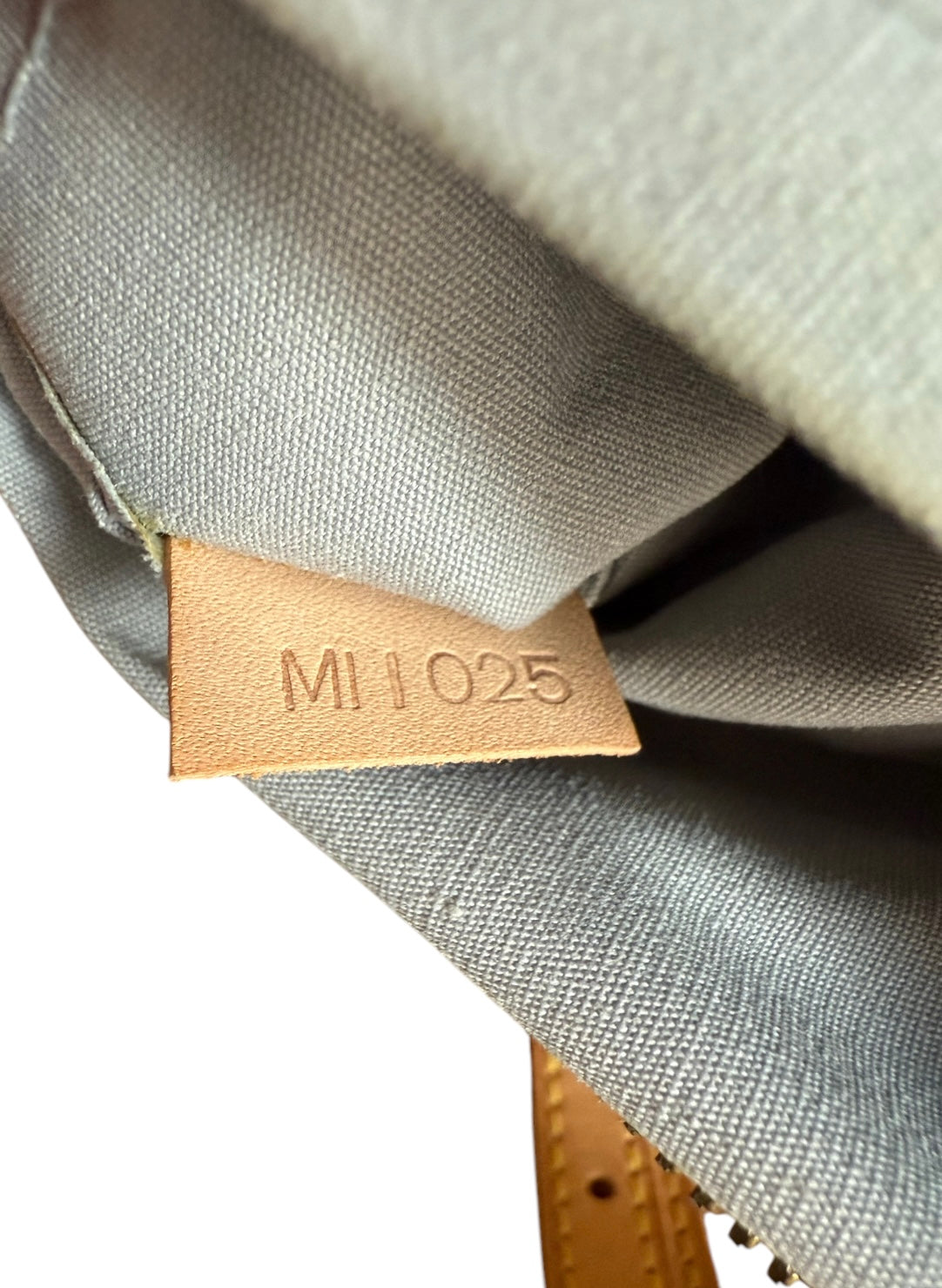 Louis Vuitton Monogram Vernis Leather Minna Street Bag